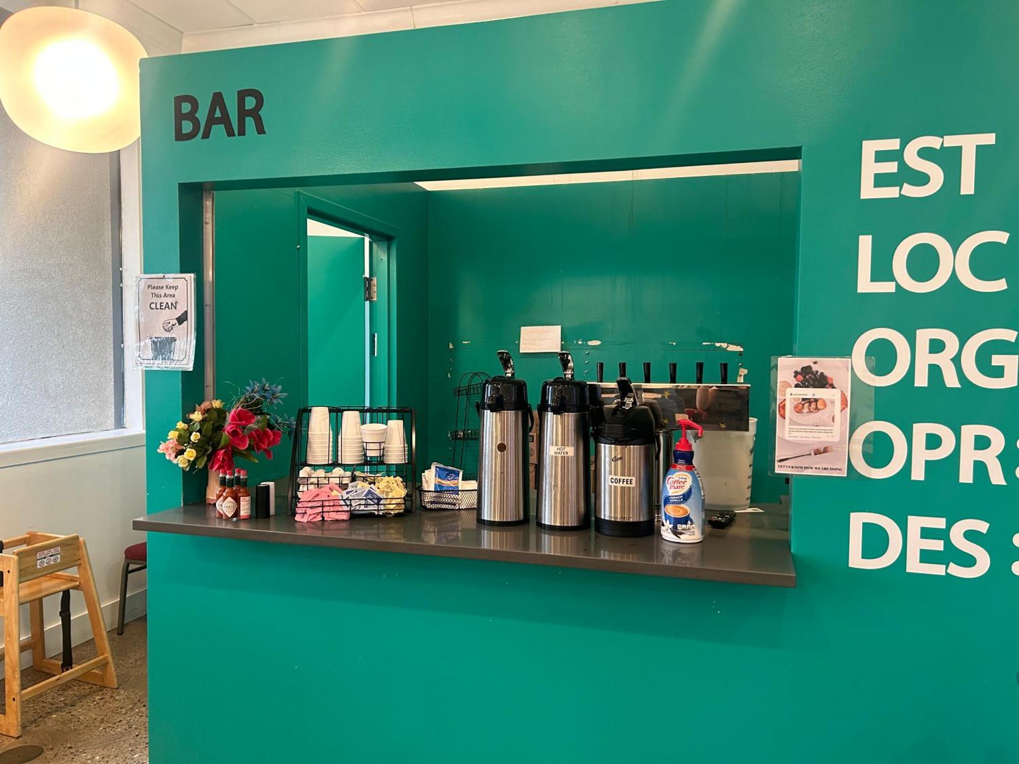 Ramada By Wyndham Newark/Wilmington Hotel Ngoại thất bức ảnh